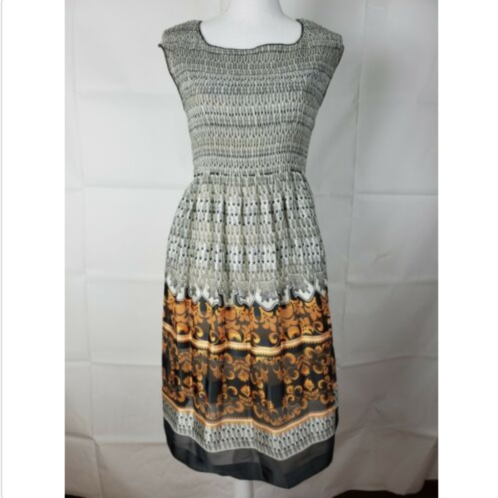 MSSP Size M Dress Stretch Waist Gold Silver A Line - Picture 1 of 6